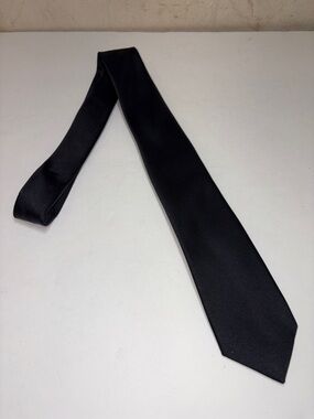 Class Club Gold Label Black Silk Solid Boy’s Tie